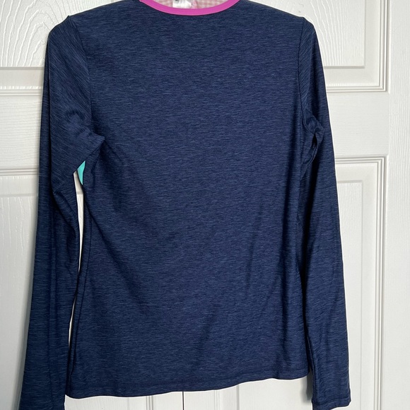 Sofibella Long Sleeve Tennis Top - Picture 6 of 7